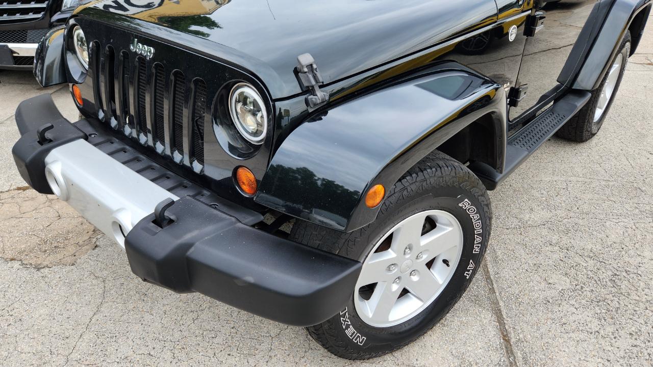 Jeep Wrangler Sahara 4WD 2012