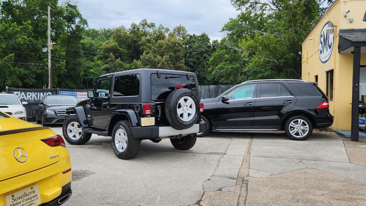 Jeep Wrangler Sahara 4WD 2012