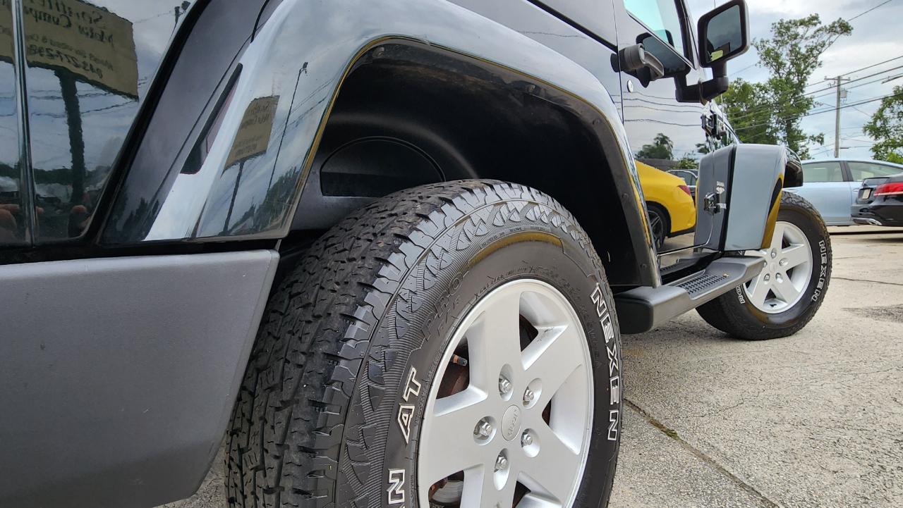 Jeep Wrangler Sahara 4WD 2012