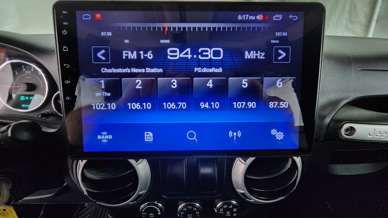 Jeep Wrangler Sahara 4WD 2012