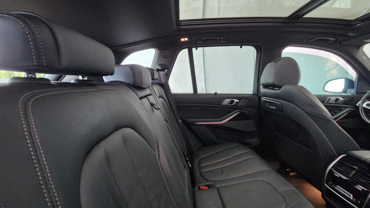 BMW X5  2020