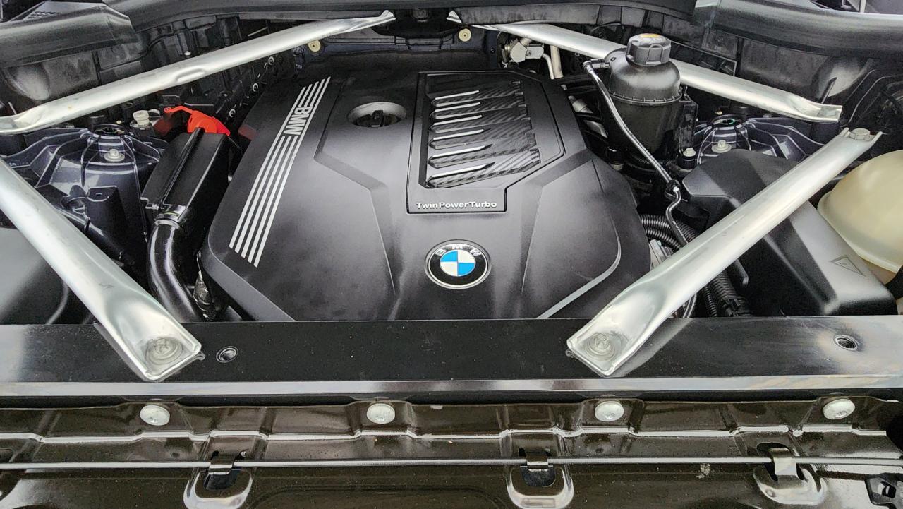 BMW X5  2020