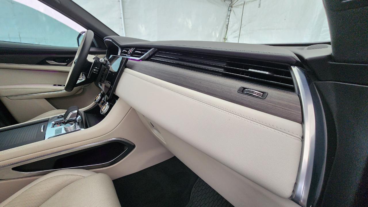 Jaguar F-Pace  2022