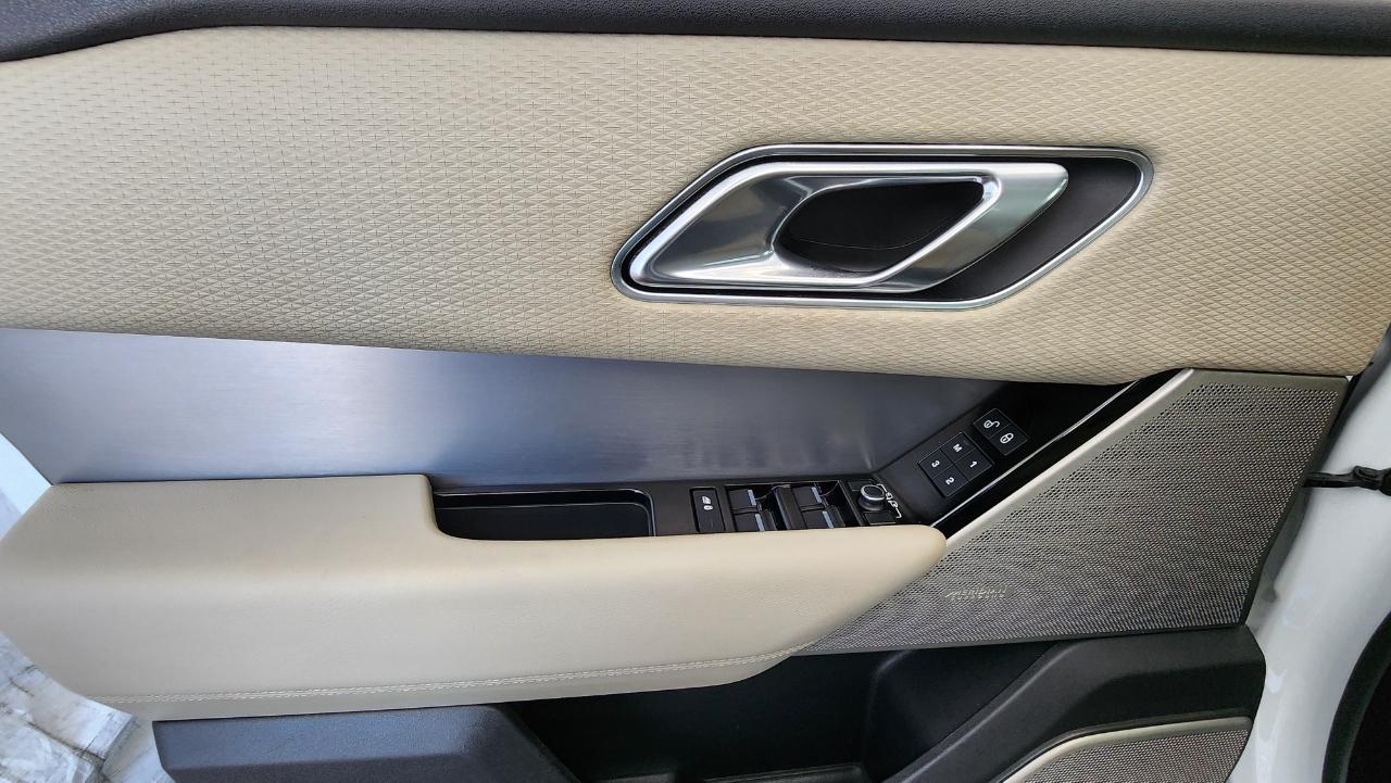 Land Rover Range Rover Velar P250 R-Dynamic SE 2018