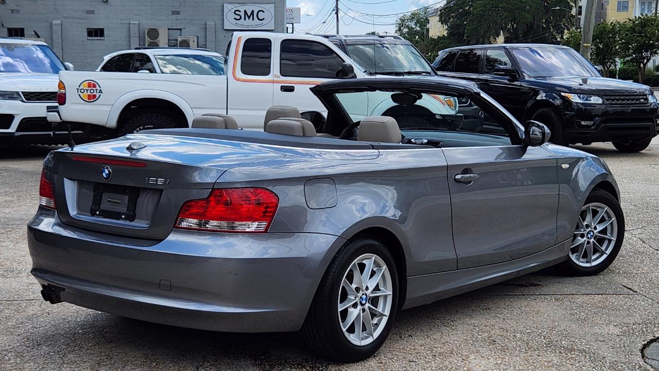 BMW 1 Series  2011