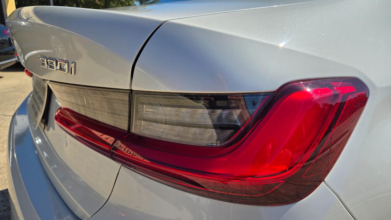 BMW 3 Series  2020