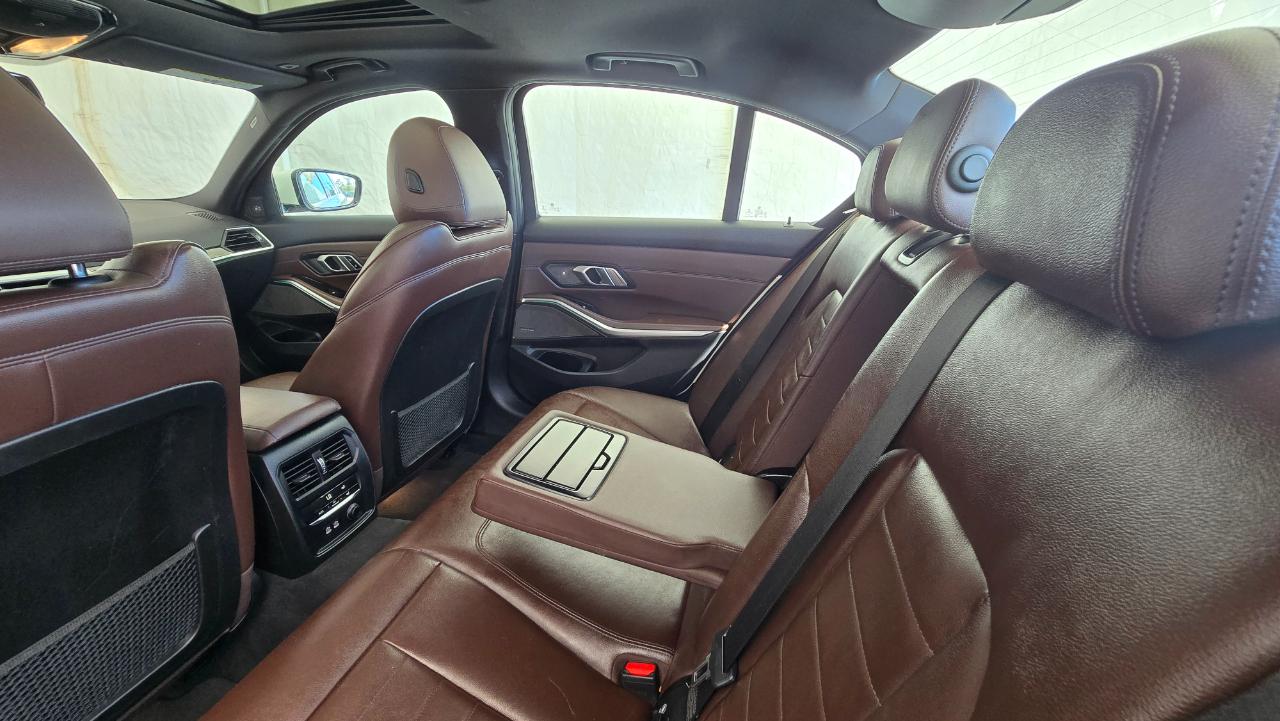 BMW 3 Series  2020