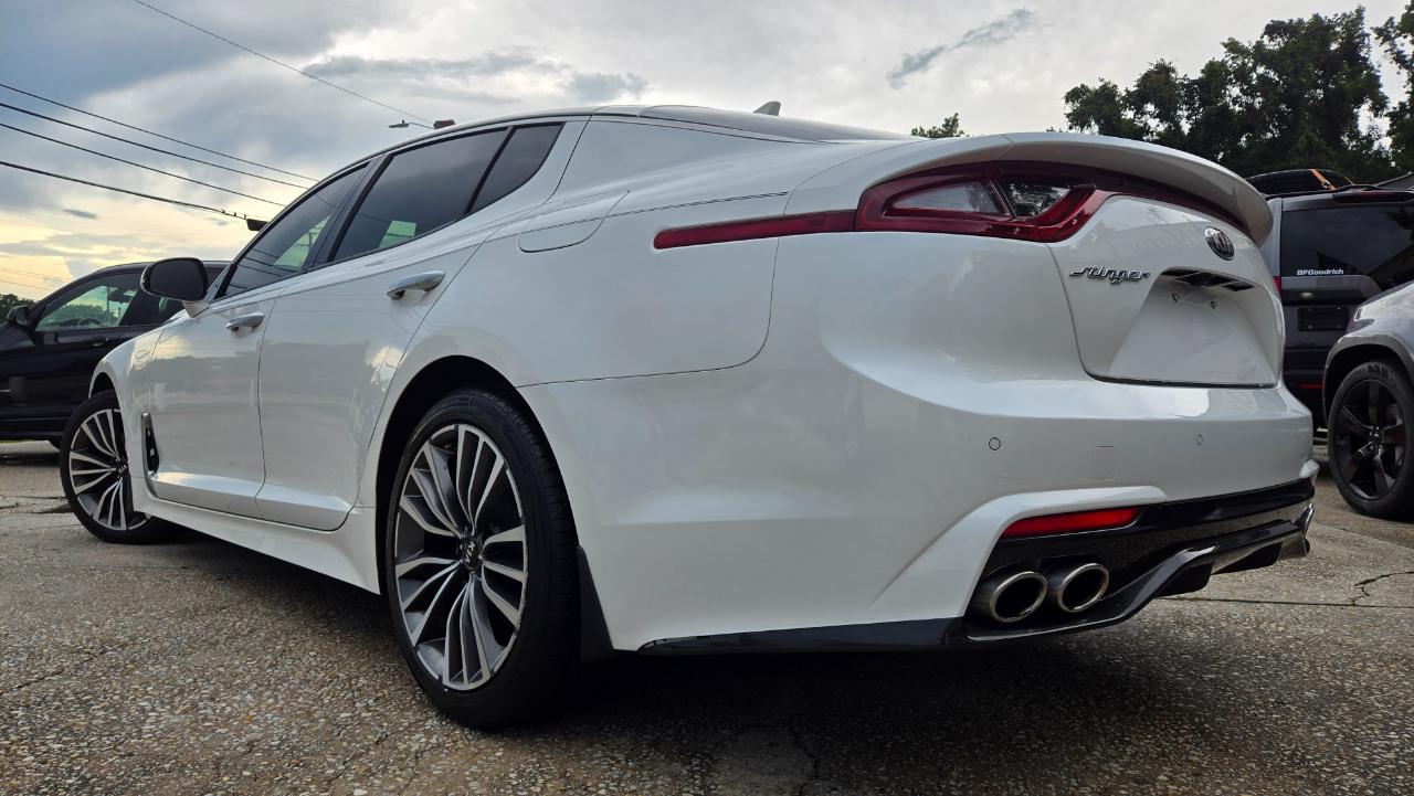 Kia Stinger  2018