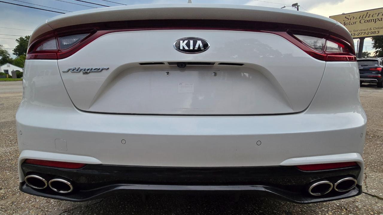 Kia Stinger  2018