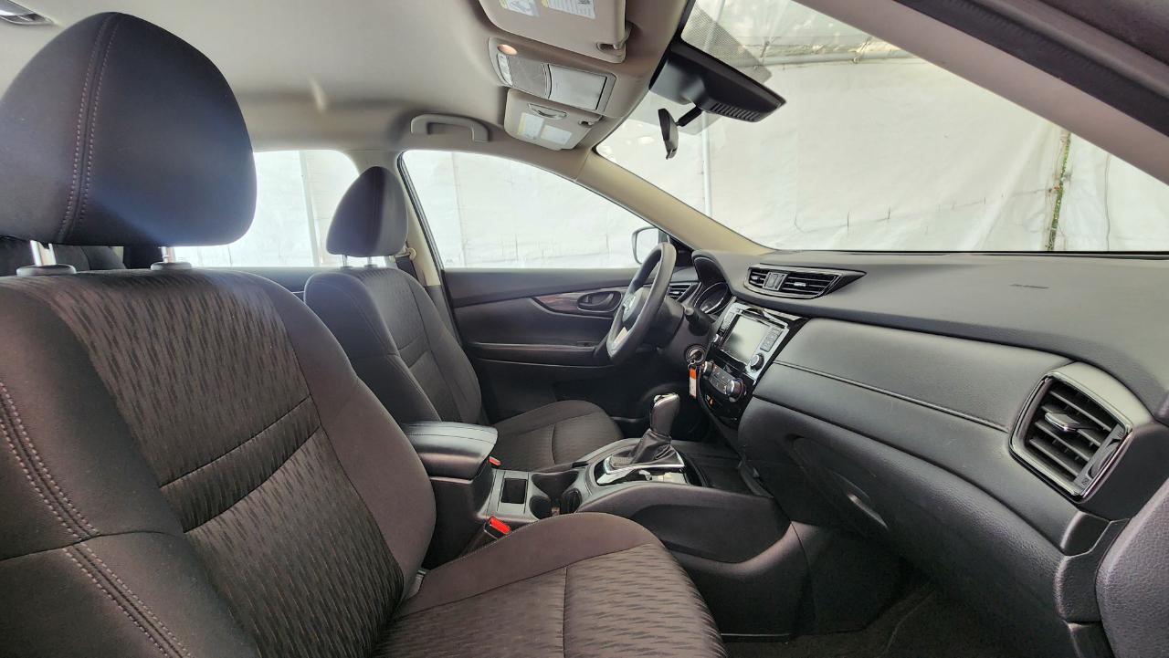 Nissan Rogue S 2020
