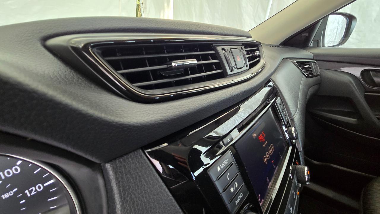 Nissan Rogue S 2020