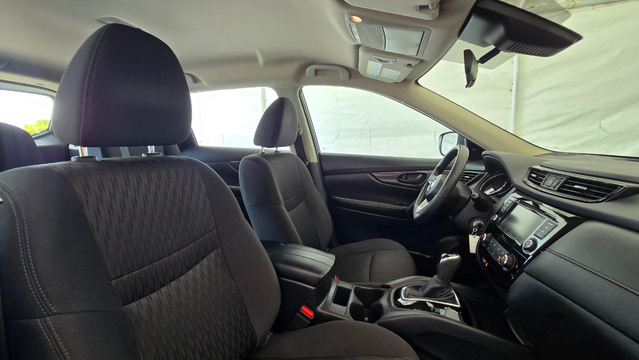 Nissan Rogue S 2020
