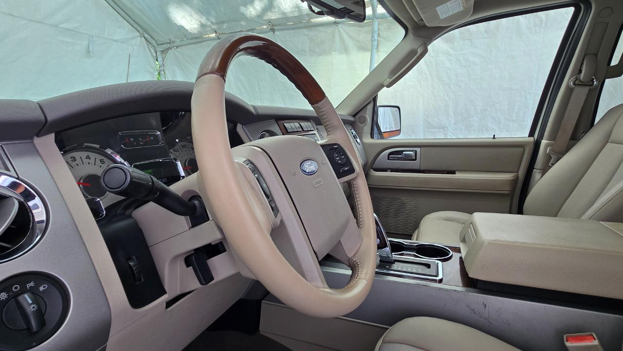 Ford Expedition EL 2WD 4dr Limited 2008