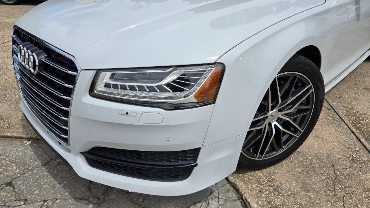 Audi A8 L  2017