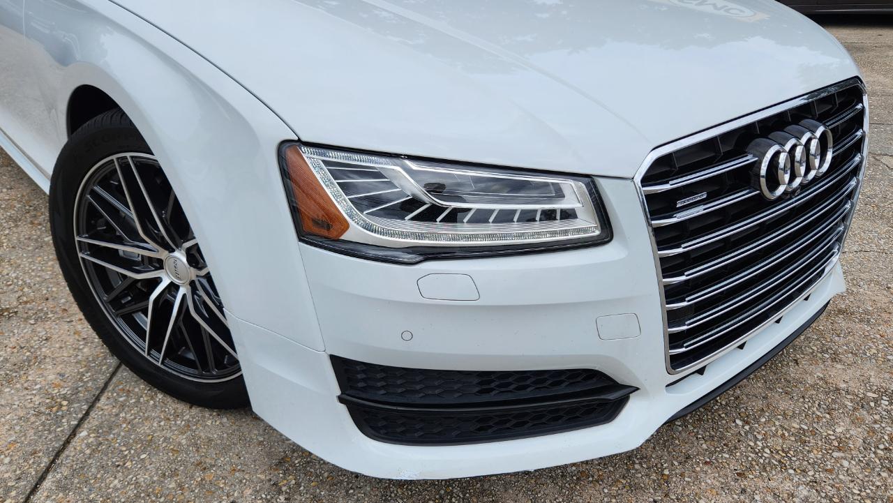 Audi A8 L  2017