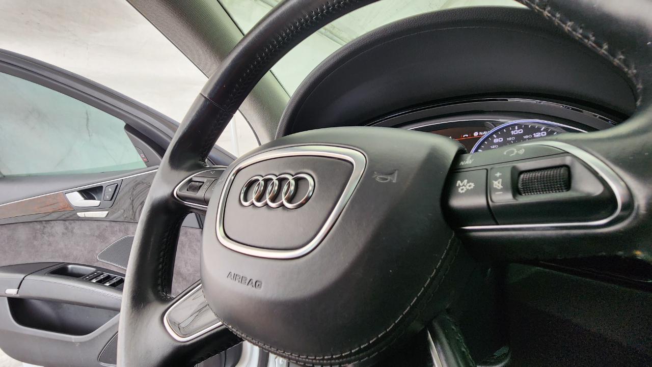 Audi A8 L  2017