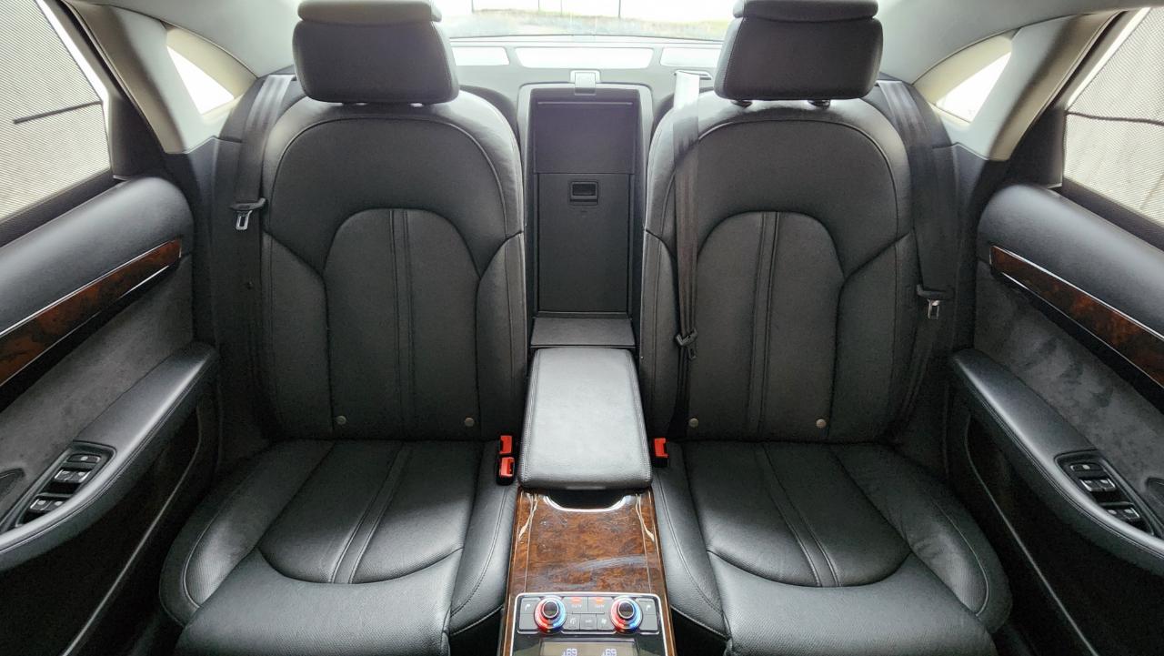Audi A8 L  2017