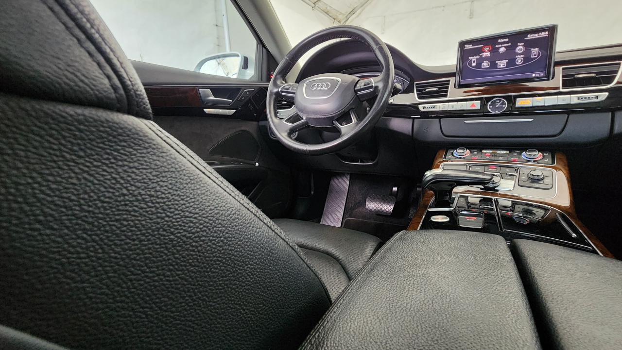 Audi A8 L  2017