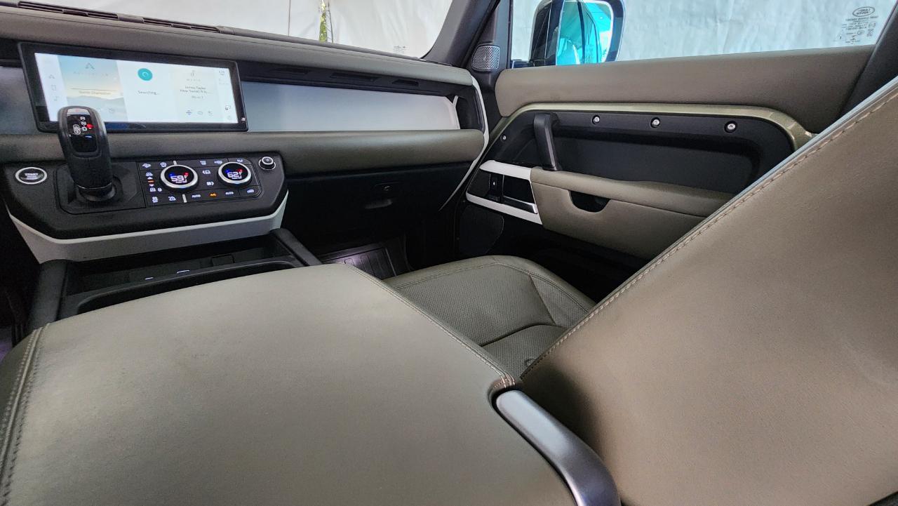 Land Rover Defender 110 HSE AWD 2020