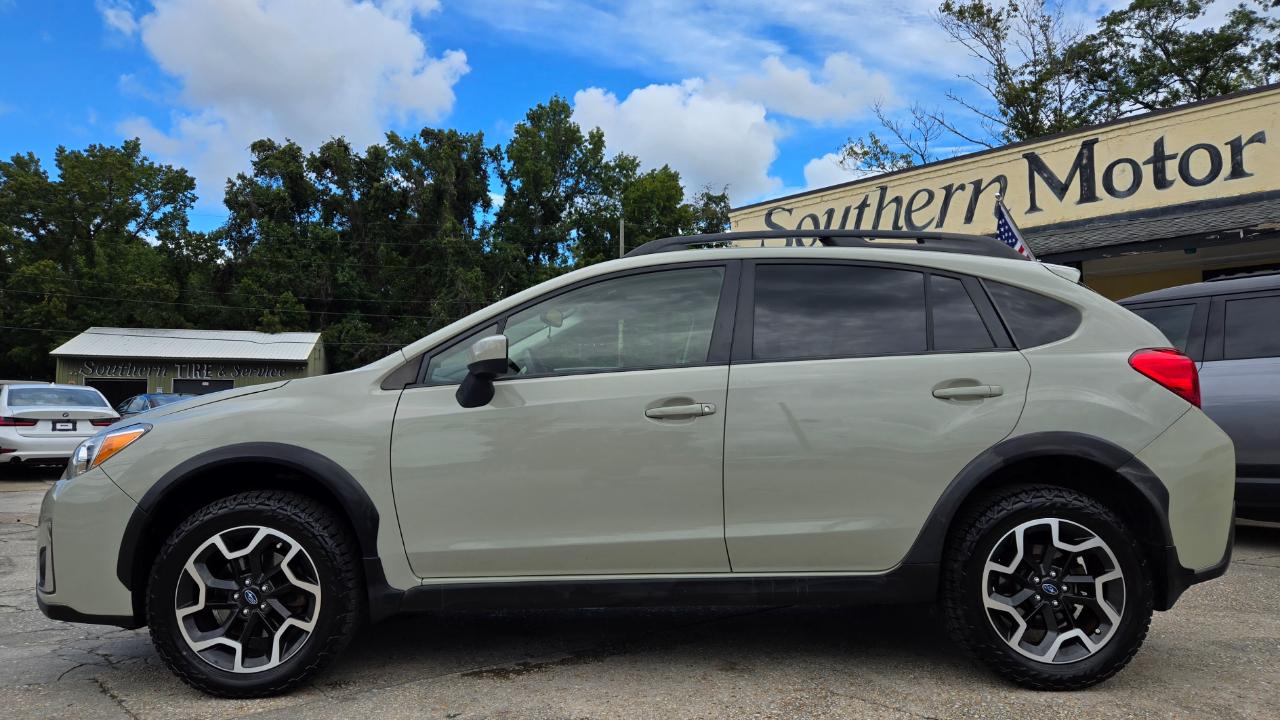 Subaru Crosstrek  2016