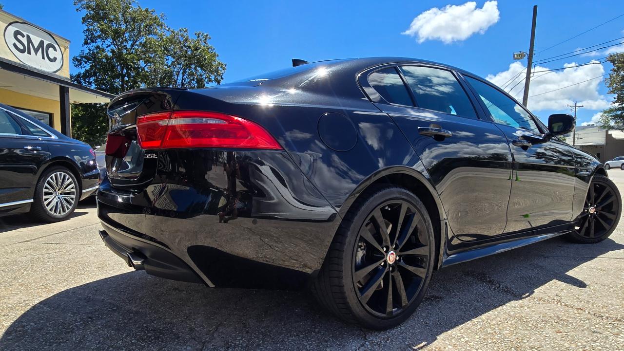 Jaguar XE 35t R-Sport 2017