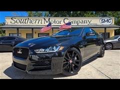 2017 Jaguar XE 