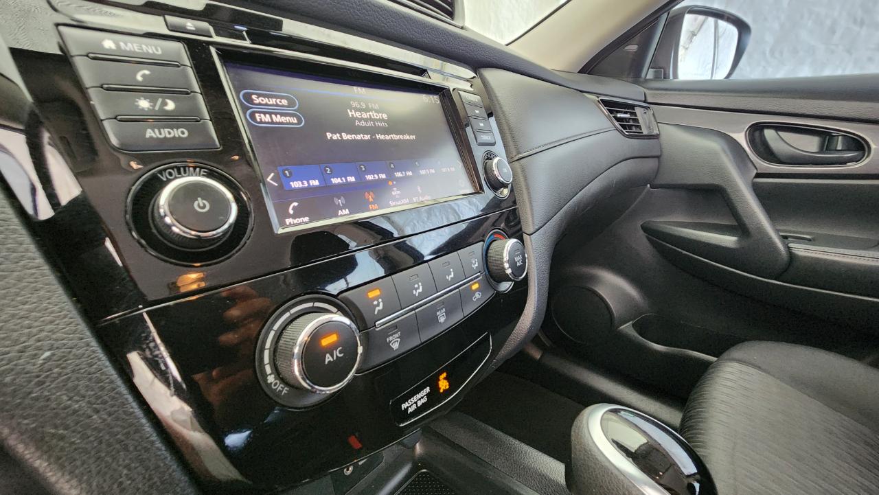 Nissan Rogue S 2020