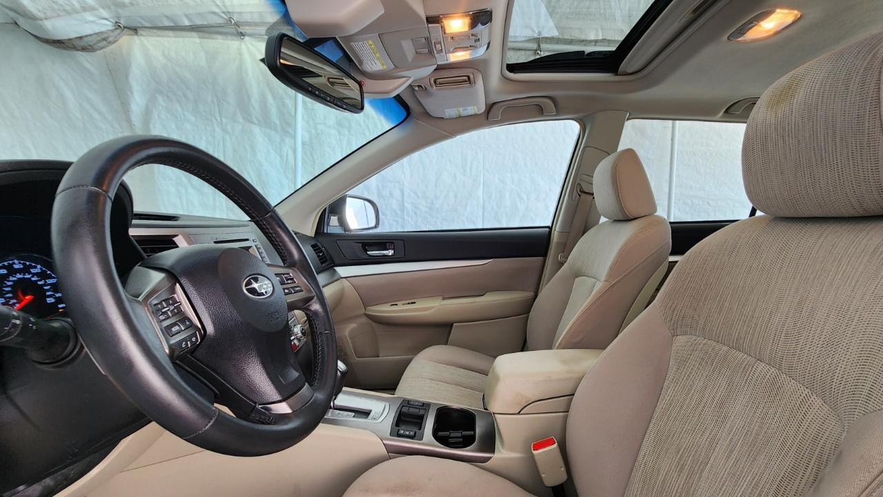 Subaru Outback 2.5i Premium 2014