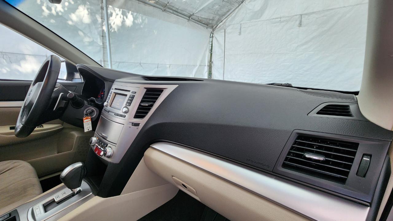 Subaru Outback 2.5i Premium 2014