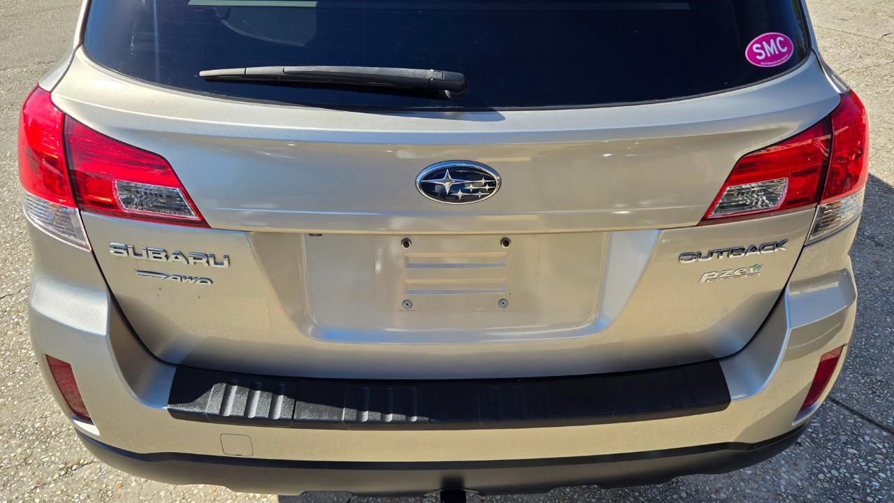 Subaru Outback 2.5i Premium 2014