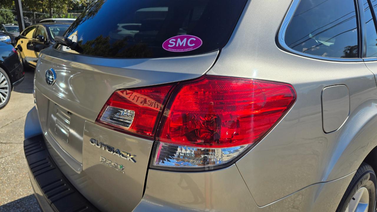 Subaru Outback 2.5i Premium 2014