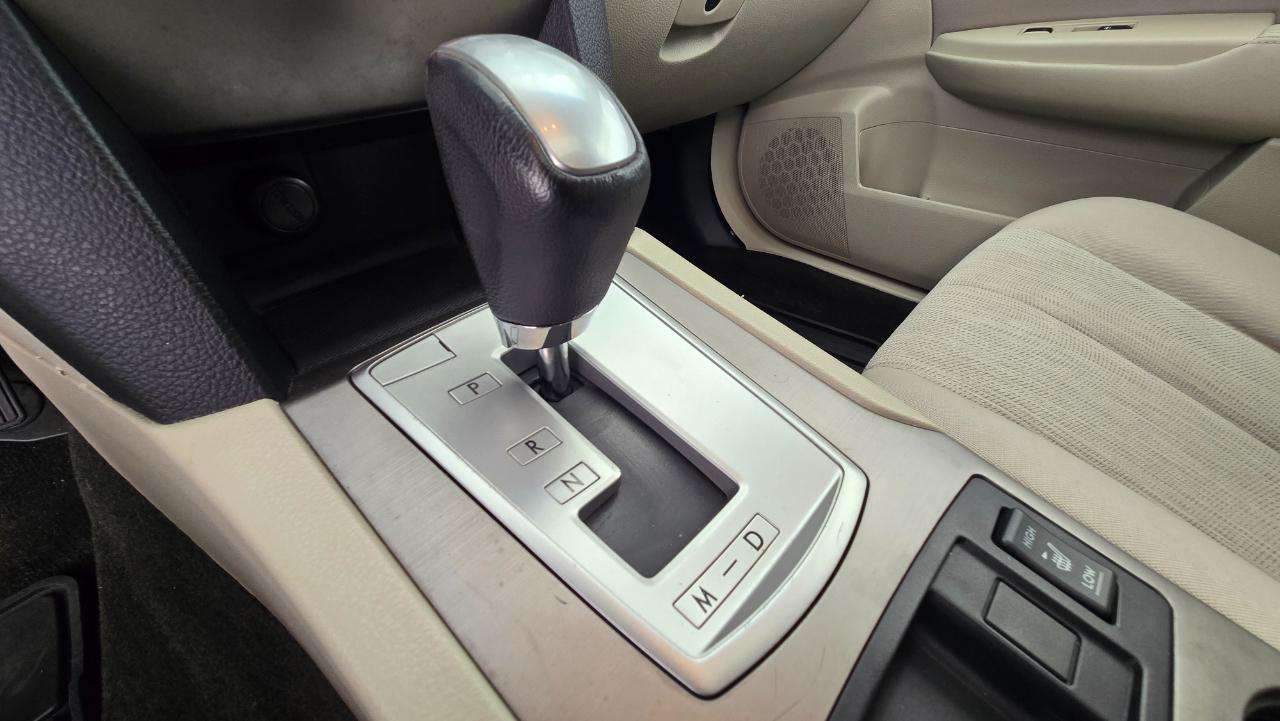Subaru Outback 2.5i Premium 2014