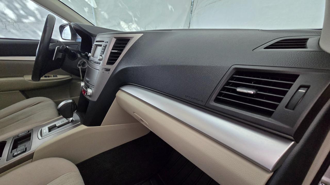 Subaru Outback 2.5i Premium 2014