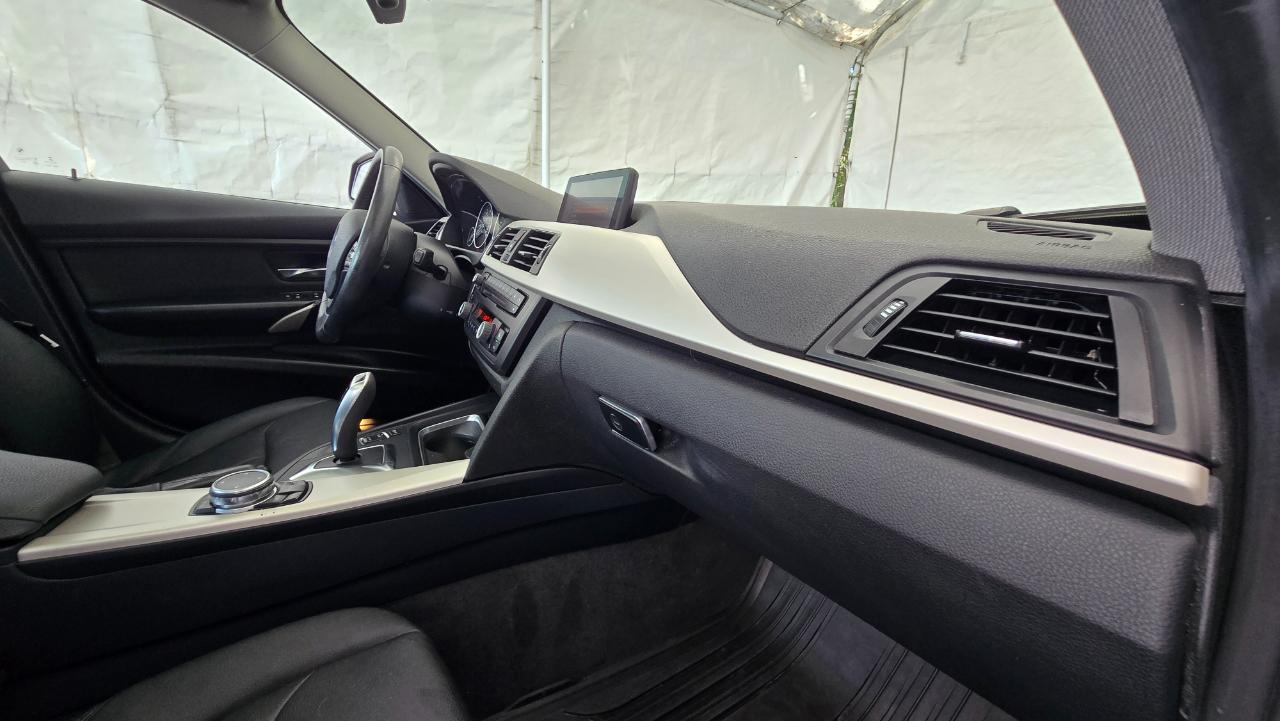 BMW 3 Series  2015