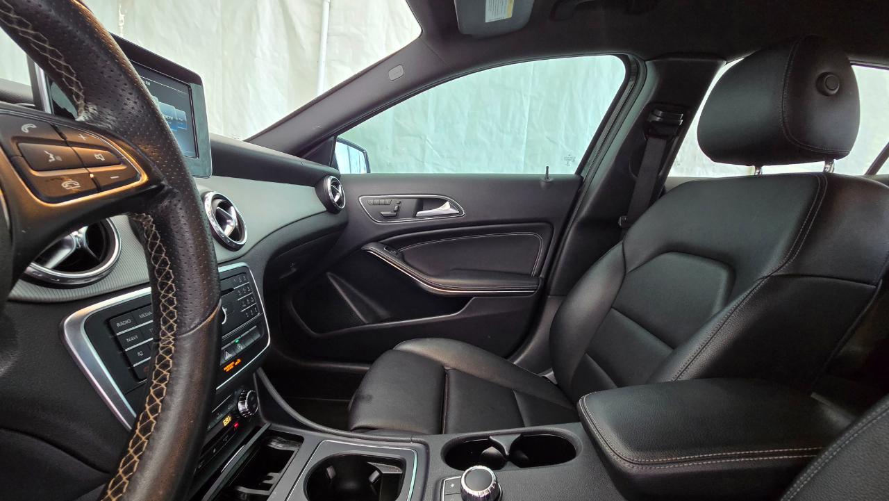 Mercedes-Benz GLA  2017