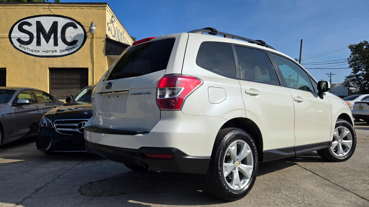 Subaru Forester 2.5i Premium 2016