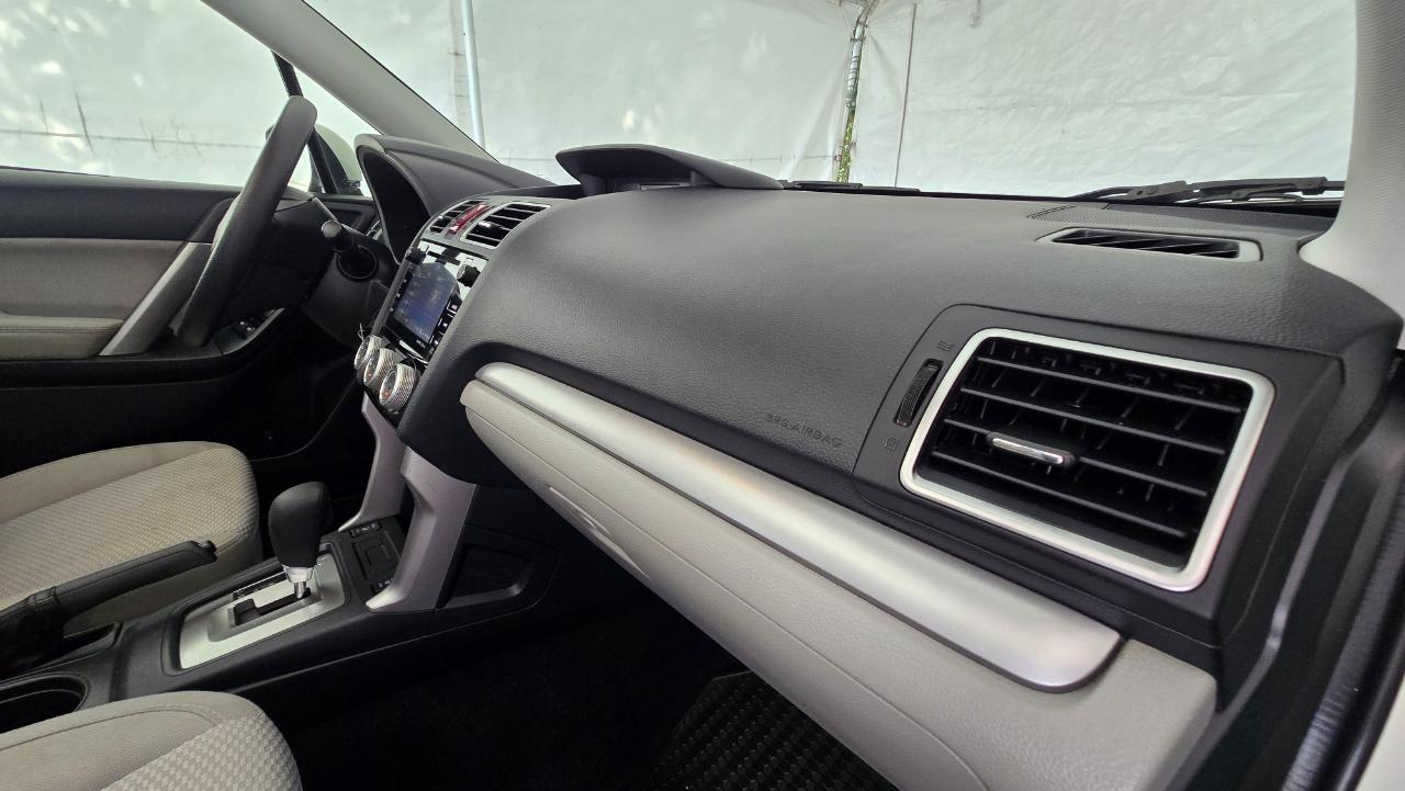 Subaru Forester 2.5i Premium 2016