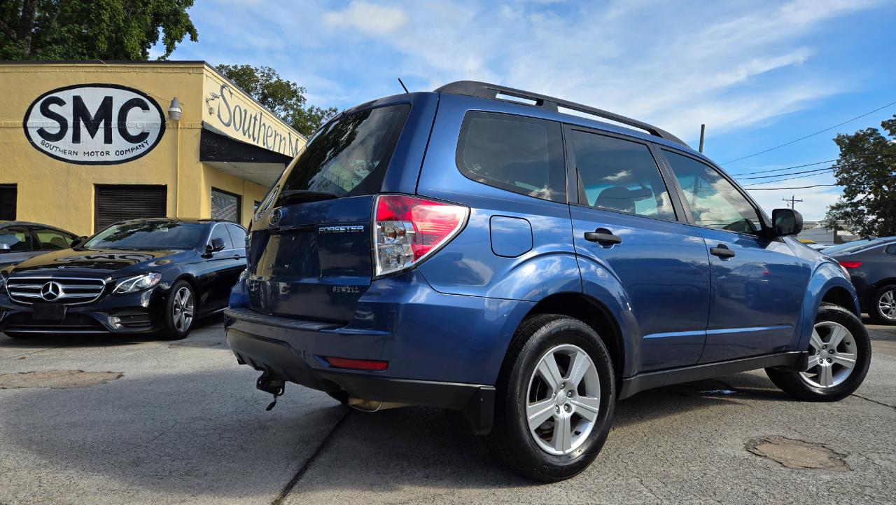 Subaru Forester 2.5X 2012
