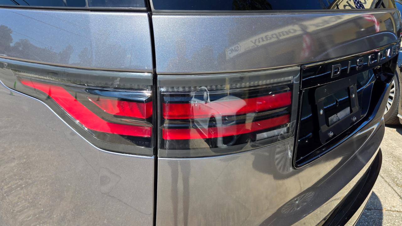 Land Rover Discovery P300 S R-Dynamic 2021