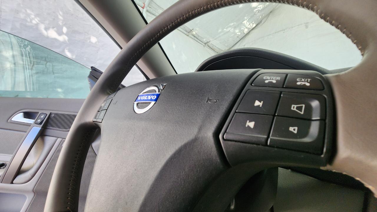 Volvo C70 2dr Conv Auto 2009