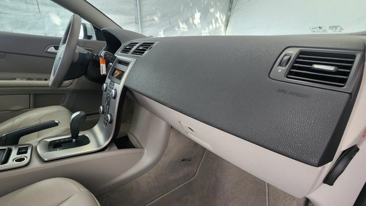 Volvo C70 2dr Conv Auto 2009