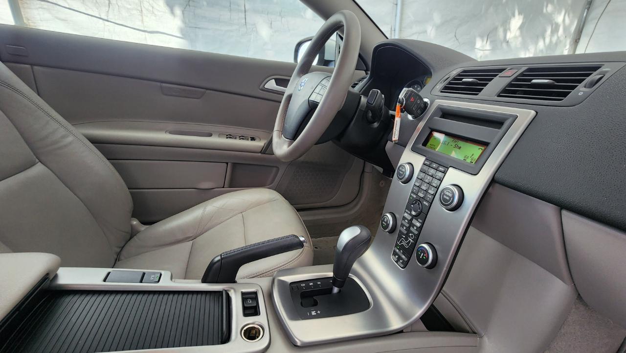 Volvo C70 2dr Conv Auto 2009
