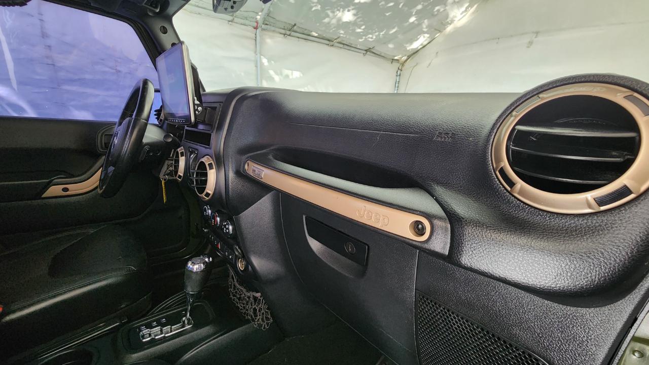 Jeep Wrangler  2016