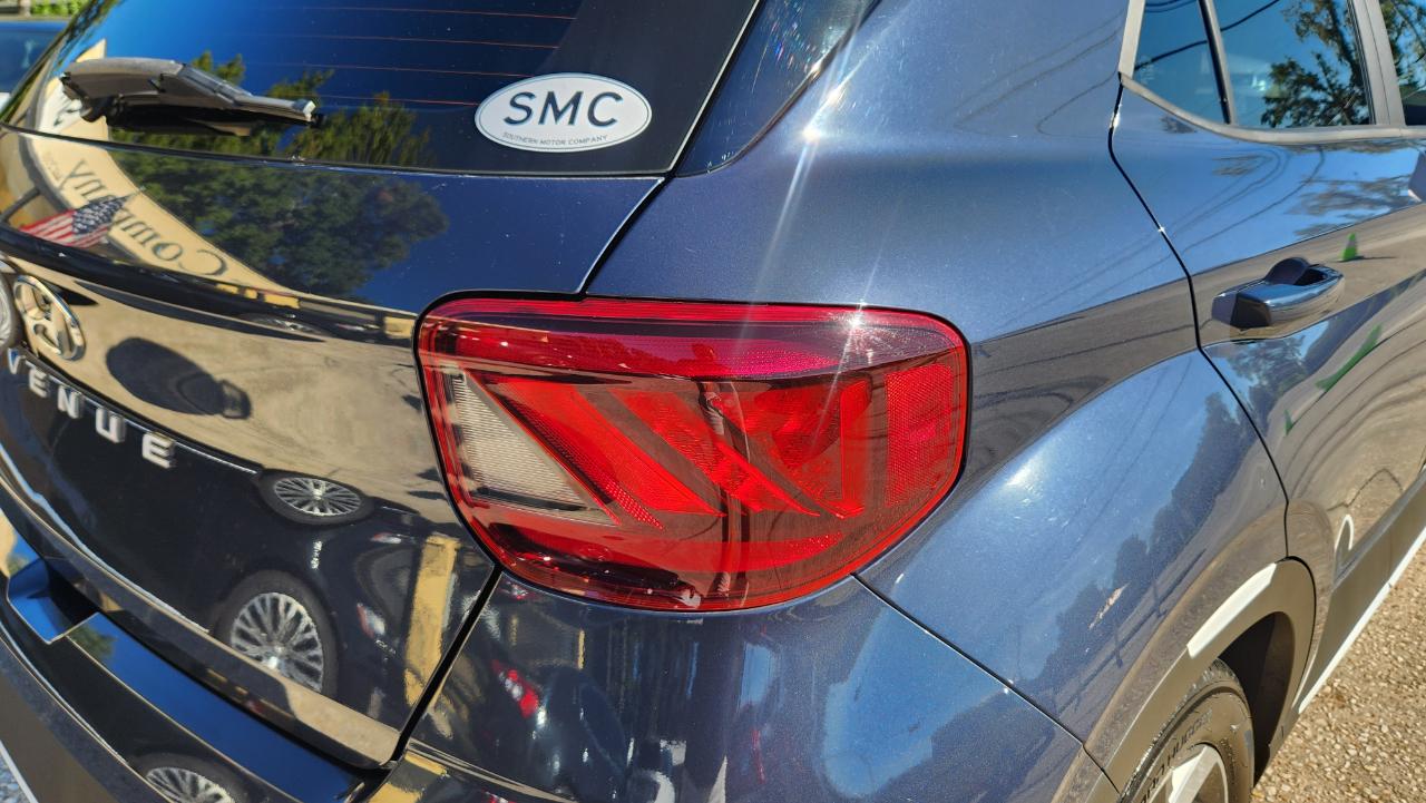 Hyundai Venue  2020