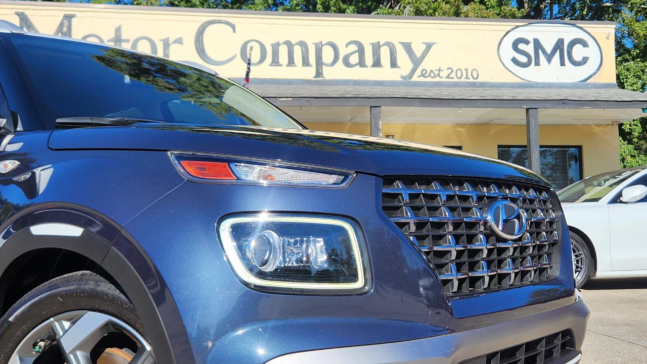 Hyundai Venue  2020