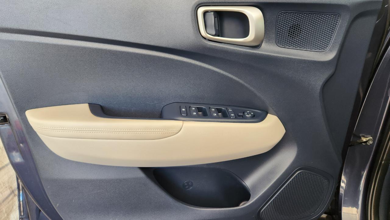 Hyundai Venue  2020