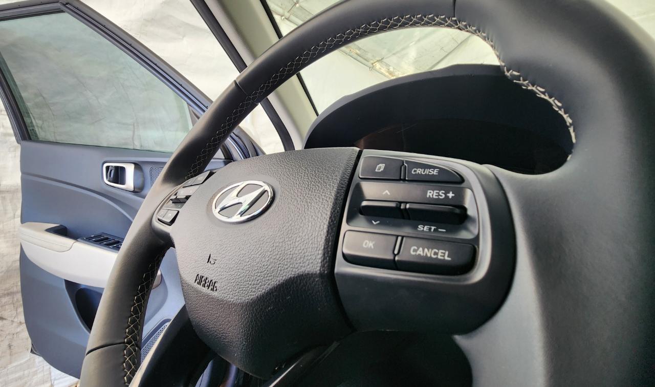 Hyundai Venue  2020