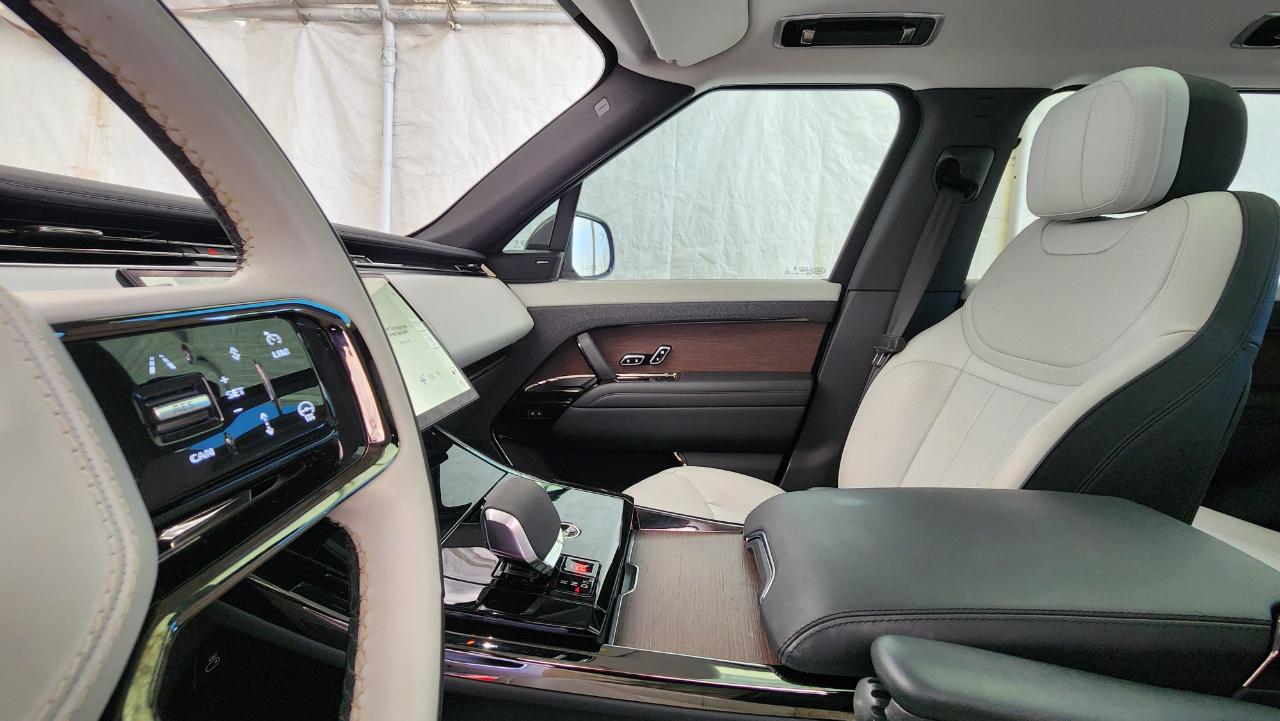 Land Rover Range Rover Sport P400 Dynamic SE 2024