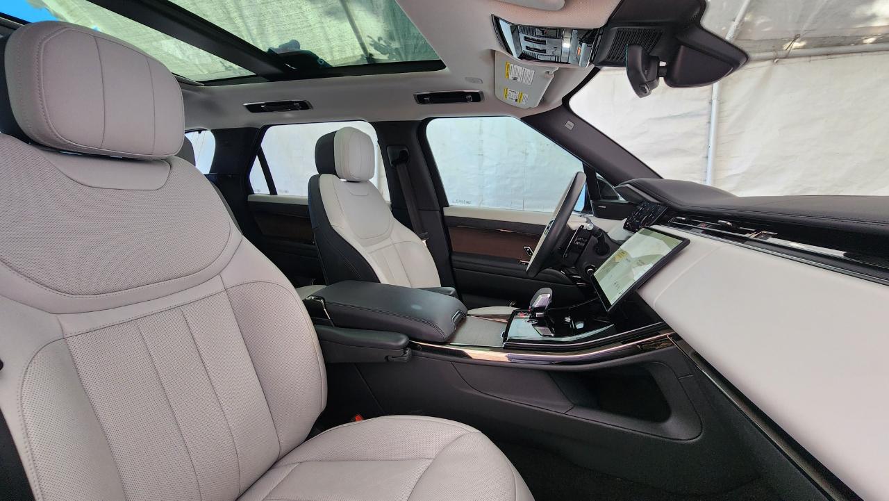 Land Rover Range Rover Sport P400 Dynamic SE 2024
