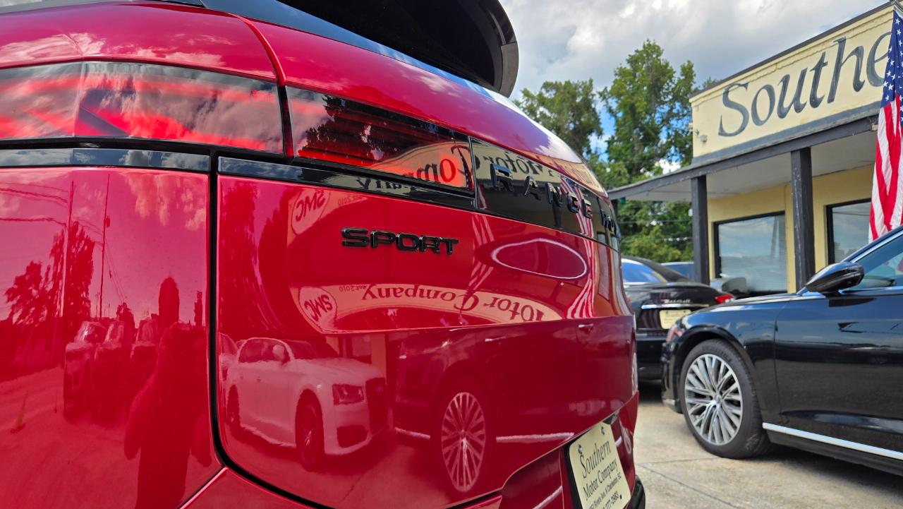 Land Rover Range Rover Sport P400 Dynamic SE 2024